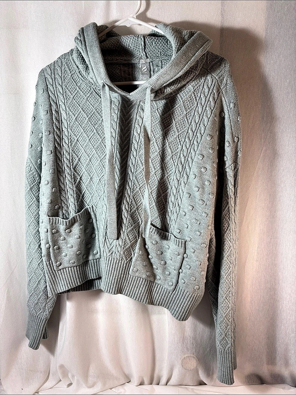 Lou & Grey Cable Knit Hooded Sweater with raised details Size Medium
